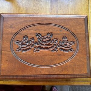 Amish Jewelry Box With Carved Lid
